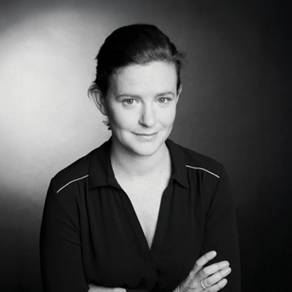 Eva, artiste Graphiplus à Genève — arts appliqués pour maisons de luxe suisses et horlogerie